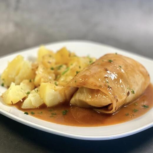 Kohlroulade mit Salzkartoffeln