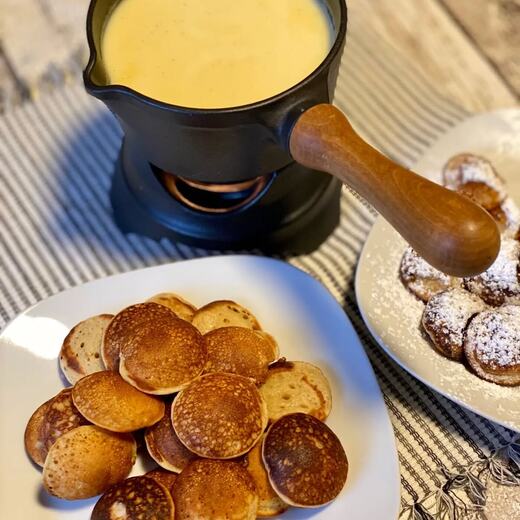 Heute hab ich mich das erste Mal an Poffertjes versucht