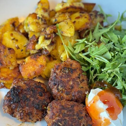 Sonntagsessen mit frischem Rucola